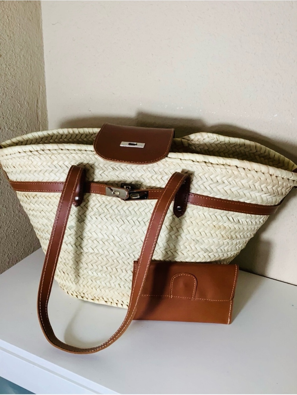 Moroccan Handmade straw french baskets with removable leather straps -Size Large - Picture 11 of 13